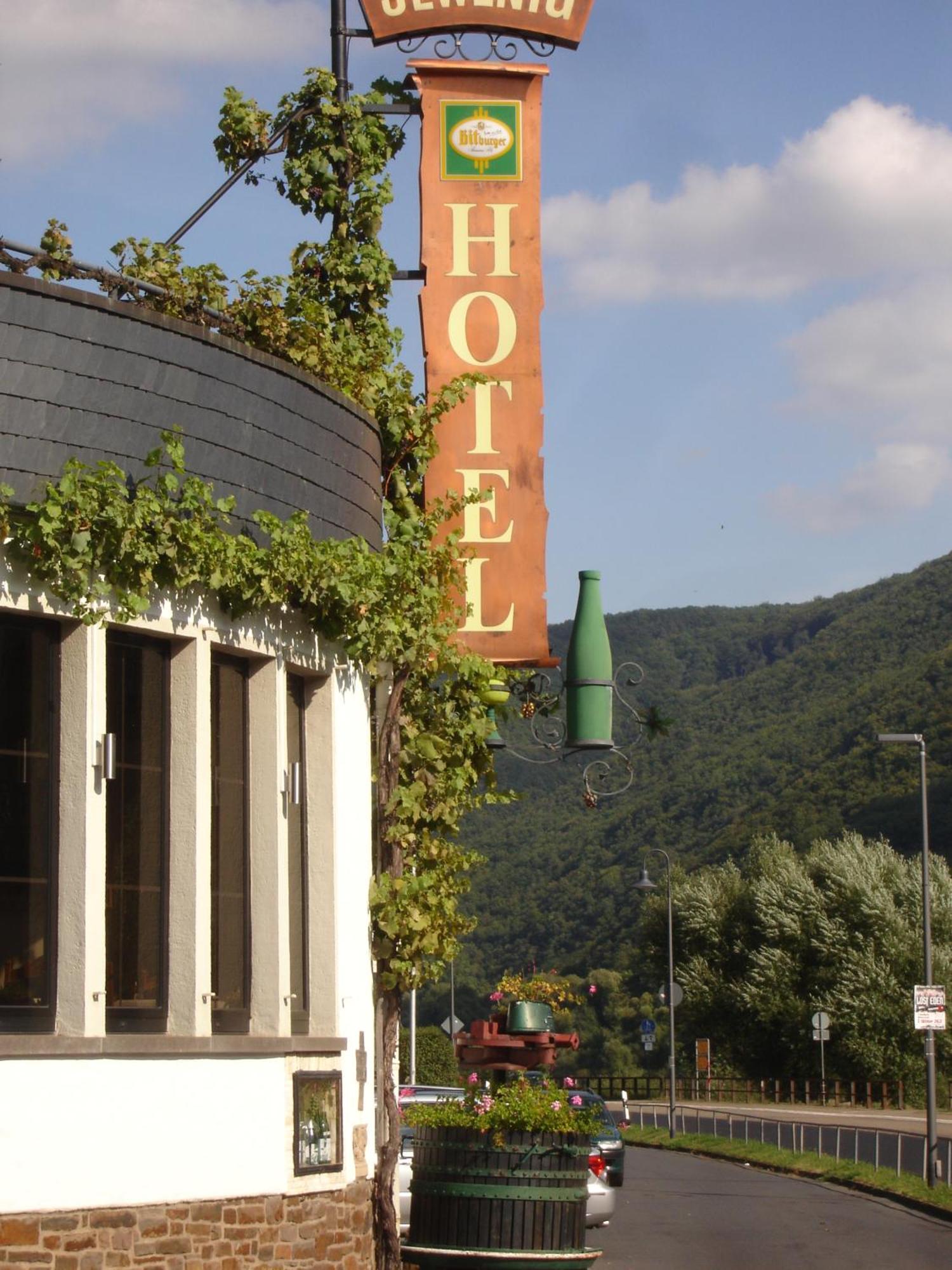 Hotel Sewenig Müden Extérieur photo